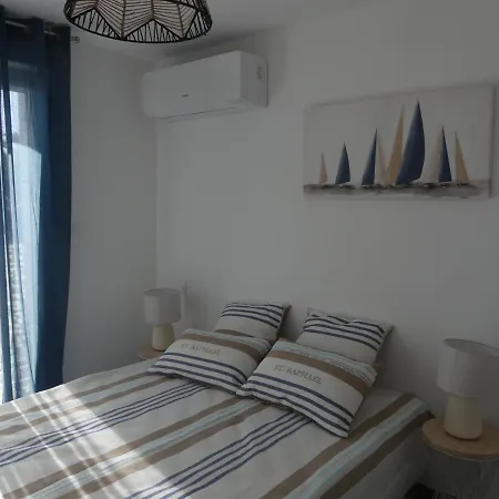 Apartament Georges Le Grau-du-Roi
