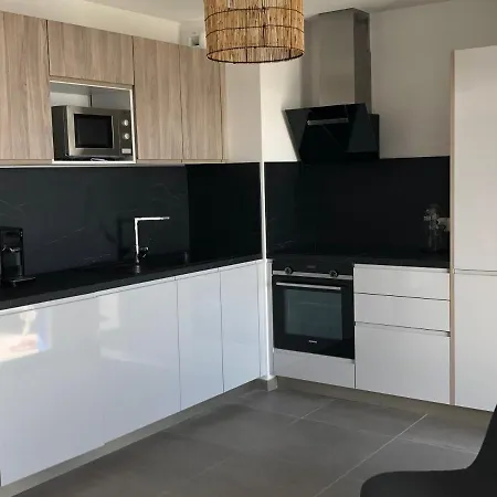 Apartament Georges Le Grau-du-Roi